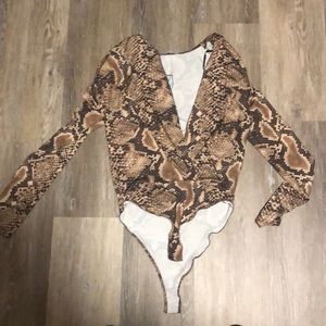 Zara snakeskin body suit | long sleeve | low cut